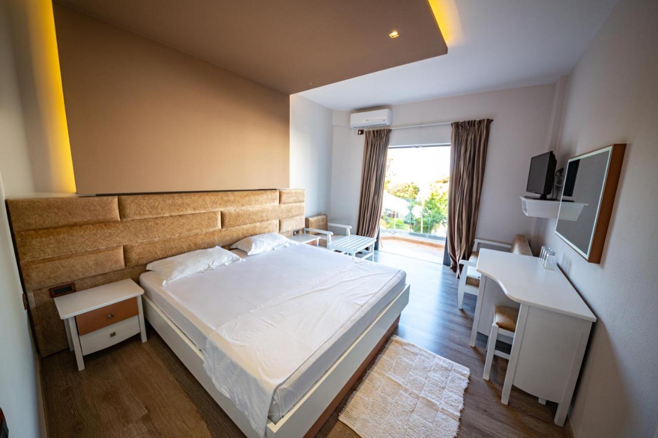 New Heaven Hotel Саранда Экстерьер фото